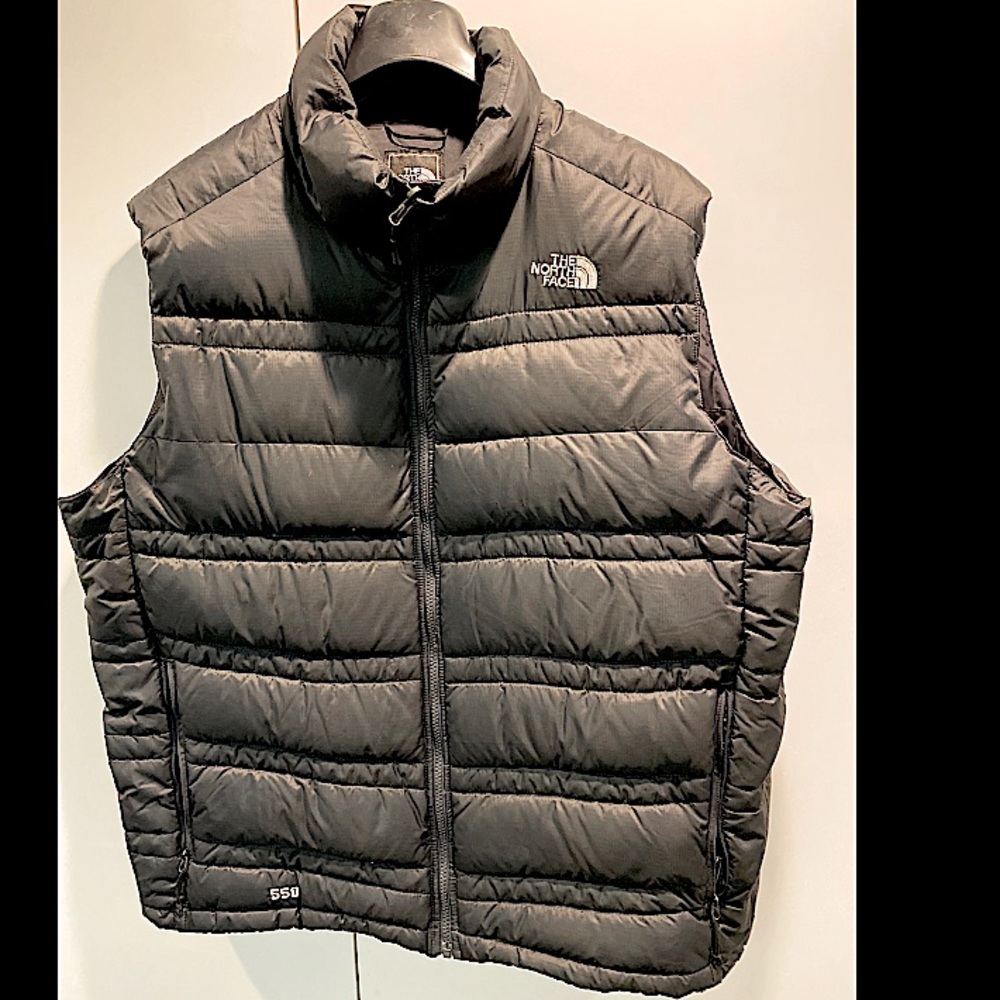 The North Face men’s 550 vest XXL